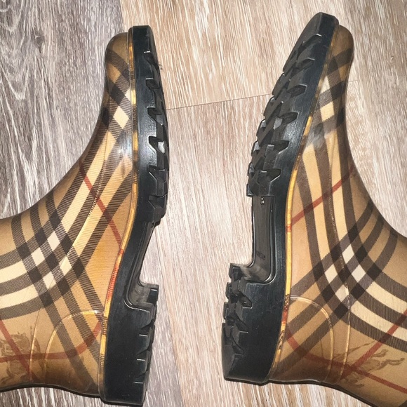 Authentic Burberry Haymarket Rain Boot Classic Check size 36/6 - Picture 3 of 5